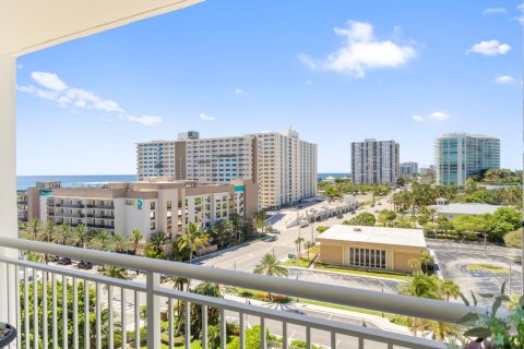 Condominio en venta en Pompano Beach, Florida, 1 dormitorio, 72 m2 № 1180145 - foto 18