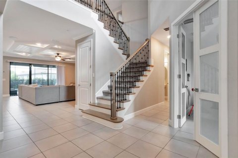 Villa ou maison à vendre à Kissimmee, Floride: 5 chambres, 358.32 m2 № 1280228 - photo 3