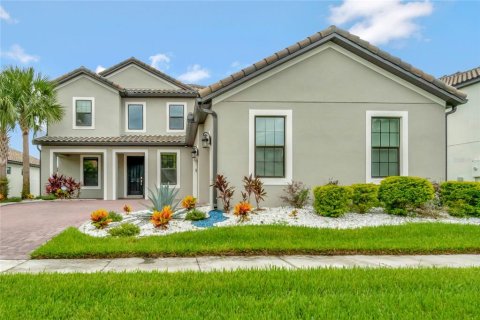 Villa ou maison à vendre à Kissimmee, Floride: 5 chambres, 358.32 m2 № 1280228 - photo 2