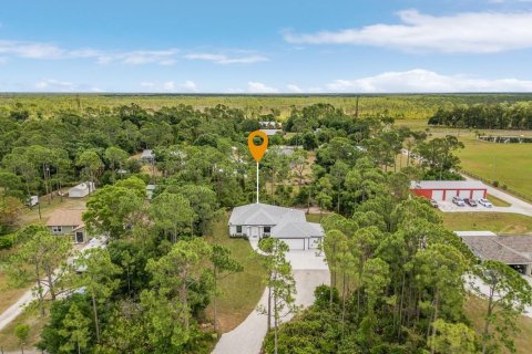 Villa ou maison à vendre à Punta Gorda, Floride: 4 chambres, 270.9 m2 № 1174895 - photo 23