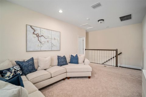 Townhouse in Wesley Chapel, Florida 3 bedrooms, 200.02 sq.m. № 1296642 - photo 27