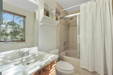 Condominio en venta en Miramar, Florida, 3 dormitorios, 134.24 m2 № 1229611 - foto 13