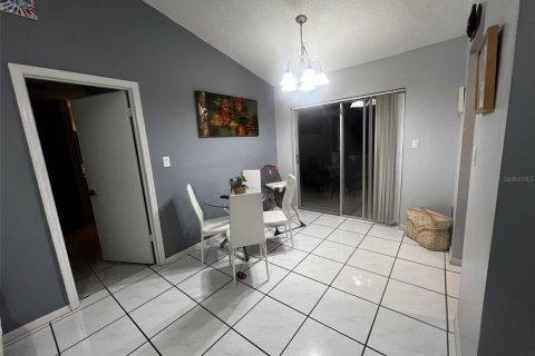 Casa en venta en Kissimmee, Florida, 3 dormitorios, 121.89 m2 № 1363704 - foto 5