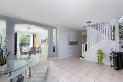 Casa en venta en Pembroke Pines, Florida, 4 dormitorios, 239.5 m2 № 1281570 - foto 17