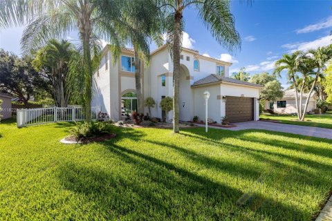 Casa en venta en Pembroke Pines, Florida, 4 dormitorios, 239.5 m2 № 1281570 - foto 3