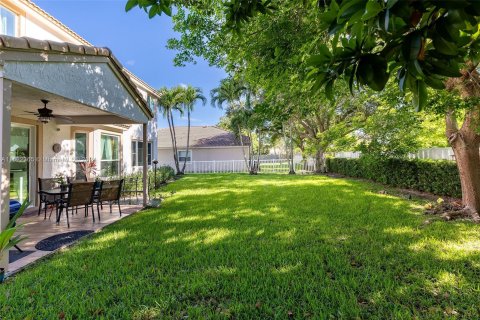 Casa en venta en Pembroke Pines, Florida, 4 dormitorios, 239.5 m2 № 1281570 - foto 5