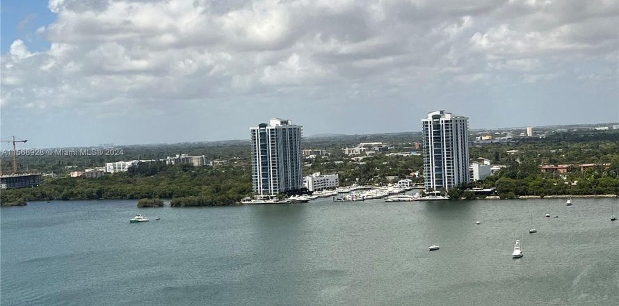 Condo in Aventura, Florida, 2 bedrooms  № 1281572