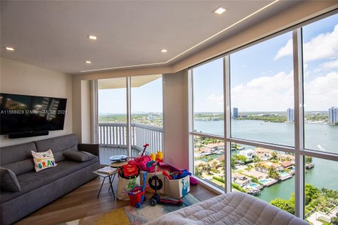 Condominio en venta en Aventura, Florida, 2 dormitorios, 185.8 m2 № 1281572 - foto 24