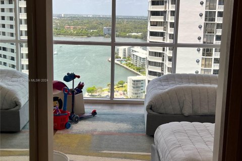 Condominio en venta en Aventura, Florida, 2 dormitorios, 185.8 m2 № 1281572 - foto 27