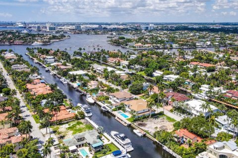 Terrain à vendre à Fort Lauderdale, Floride № 8747 - photo 9