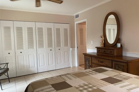 Condo in West Palm Beach, Florida, 1 bedroom  № 945005 - photo 9