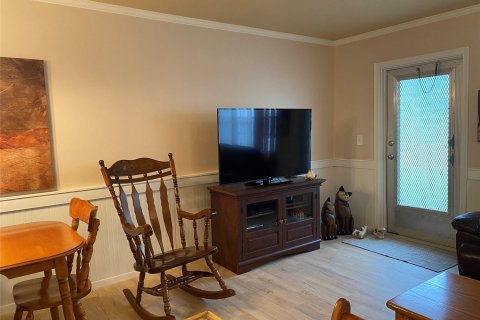 Condo in West Palm Beach, Florida, 1 bedroom  № 945005 - photo 19