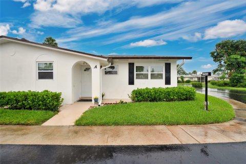 Villa ou maison à vendre à West Palm Beach, Floride: 2 chambres, 75.72 m2 № 1229266 - photo 20