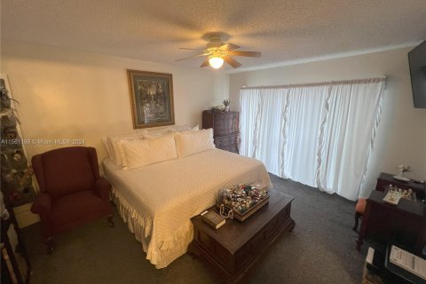 Touwnhouse à vendre à Pembroke Pines, Floride: 3 chambres, 136.75 m2 № 1095155 - photo 30