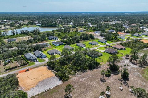 Terreno en venta en Sebring, Florida № 1173488 - foto 3