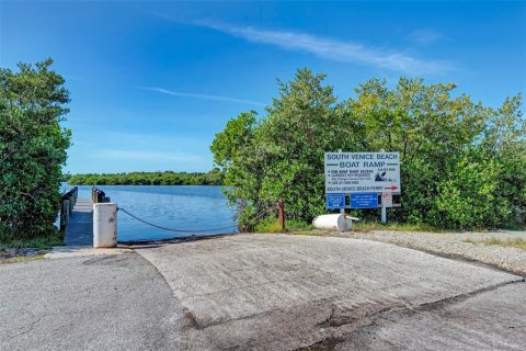 Terreno en venta en Venice, Florida № 1375269 - foto 13