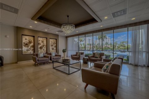 Copropriété à vendre à Aventura, Floride: 2 chambres, 107.12 m2 № 1187573 - photo 19