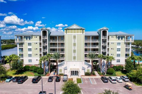 Condominio en venta en New Smyrna Beach, Florida, 3 dormitorios, 164.72 m2 № 1387195 - foto 1