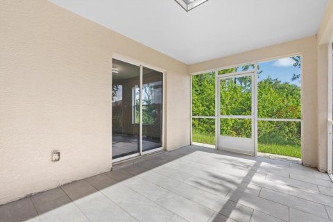 Villa ou maison à louer à Punta Gorda, Floride: 3 chambres, 147.06 m2 № 1366784 - photo 15