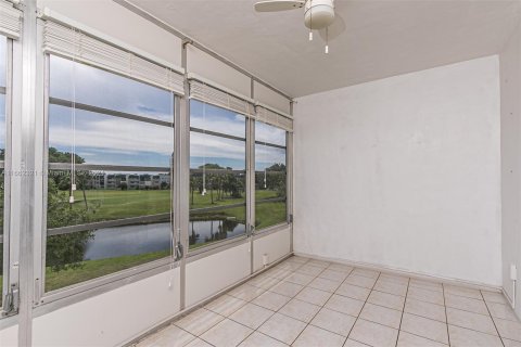 Copropriété à vendre à Margate, Floride: 2 chambres, 86.4 m2 № 1370577 - photo 17