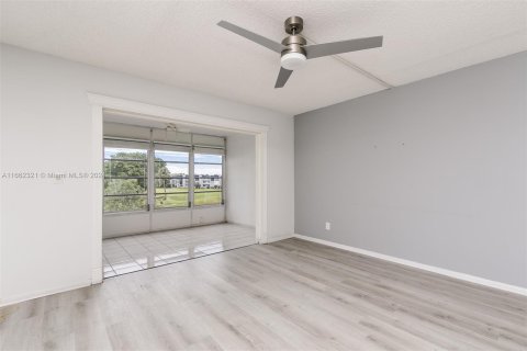 Copropriété à vendre à Margate, Floride: 2 chambres, 86.4 m2 № 1370577 - photo 9