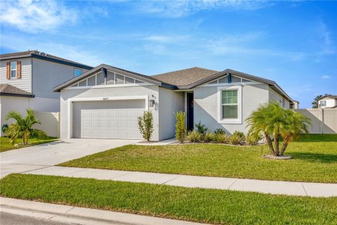 Villa ou maison à vendre à Zephyrhills, Floride: 3 chambres, 156.08 m2 № 1382677 - photo 1