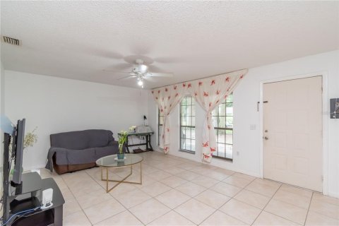 House in Ocala, Florida 3 bedrooms, 145.67 sq.m. № 1322515 - photo 8