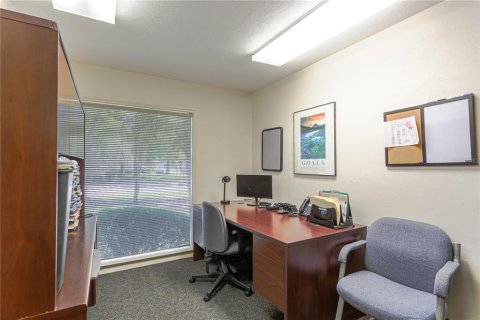 Commercial property in Gainesville, Florida 292.08 sq.m. № 570022 - photo 23