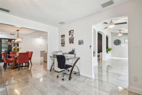 Villa ou maison à vendre à Tampa, Floride: 4 chambres, 312.8 m2 № 1399225 - photo 26