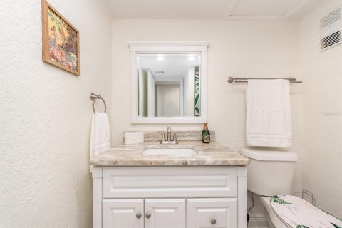 Copropriété à louer à Clearwater, Floride: 2 chambres, 101.64 m2 № 731174 - photo 18