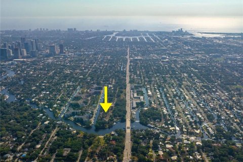 Terrain à vendre à Fort Lauderdale, Floride № 407924 - photo 6