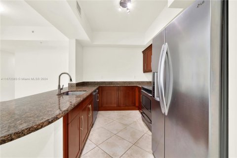 Condominio en venta en Miami, Florida, 1 dormitorio, 87.42 m2 № 1394846 - foto 7