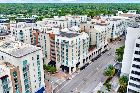 Copropriété à vendre à Miami, Floride: 1 chambre, 87.42 m2 № 1394846 - photo 1