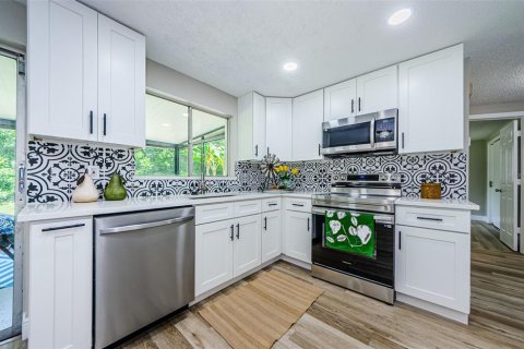 Villa ou maison à vendre à Port Richey, Floride: 2 chambres, 75.81 m2 № 1312625 - photo 5