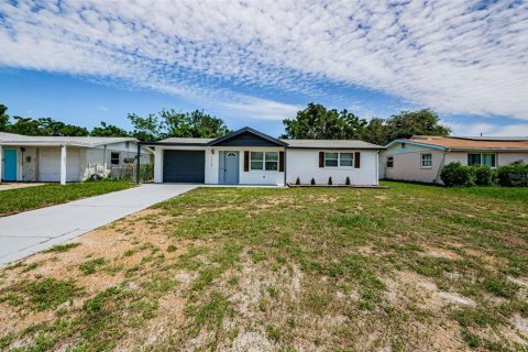 Villa ou maison à vendre à Port Richey, Floride: 2 chambres, 75.81 m2 № 1312625 - photo 2