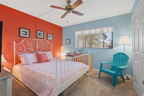 Condo in Clearwater, Florida, 2 bedrooms  № 1370249 - photo 16