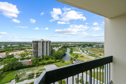 Condo in West Palm Beach, Florida, 2 bedrooms  № 1099038 - photo 3