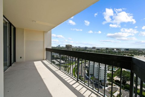 Condo in West Palm Beach, Florida, 2 bedrooms  № 1099038 - photo 10