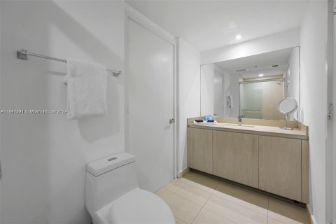 Condominio en venta en Hollywood, Florida, 2 dormitorios, 104.61 m2 № 1330566 - foto 15