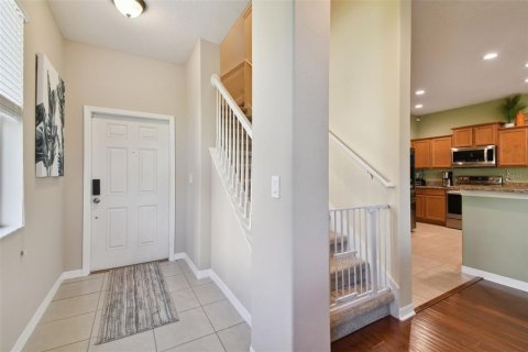 Townhouse in Tampa, Florida 3 bedrooms, 163.14 sq.m. № 1390459 - photo 16