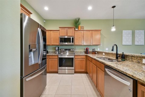 Adosado en venta en Tampa, Florida, 3 dormitorios, 163.14 m2 № 1390459 - foto 28