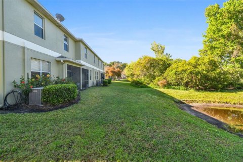 Touwnhouse à vendre à Tampa, Floride: 3 chambres, 163.14 m2 № 1390459 - photo 12