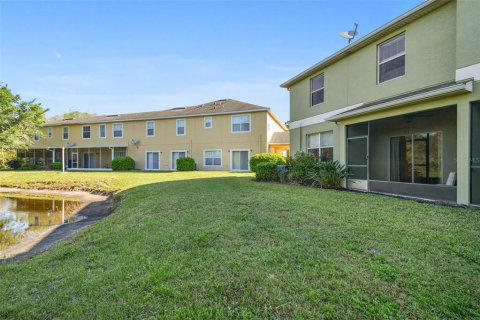 Townhouse in Tampa, Florida 3 bedrooms, 163.14 sq.m. № 1390459 - photo 14