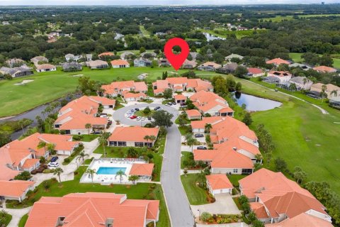 Touwnhouse à vendre à Kissimmee, Floride: 3 chambres, 195.47 m2 № 1364614 - photo 15