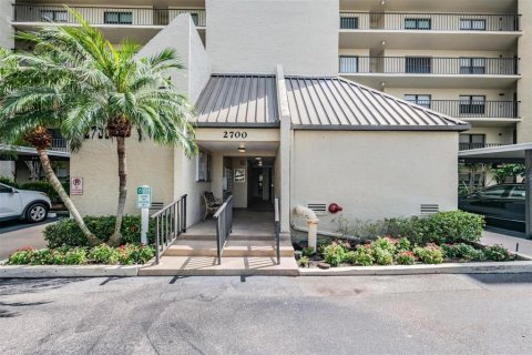 Condominio en venta en Clearwater, Florida, 1 dormitorio, 85.47 m2 № 1387211 - foto 1