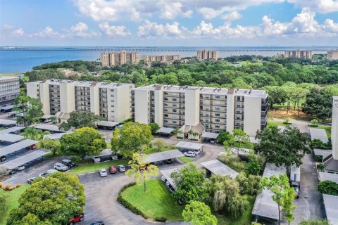 Condominio en venta en Clearwater, Florida, 1 dormitorio, 85.47 m2 № 1387211 - foto 30