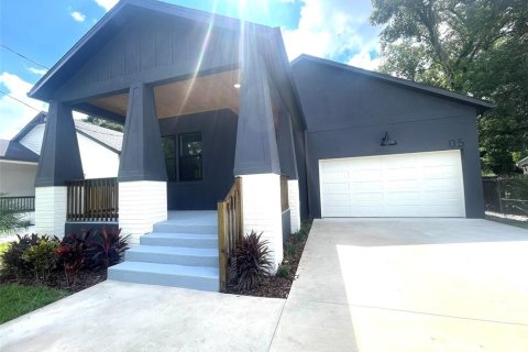 Casa en venta en Tampa, Florida, 4 dormitorios, 207.17 m2 № 1387210 - foto 4