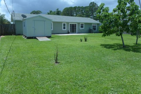 House in Palm Bay, Florida 3 bedrooms, 116.78 sq.m. № 1396511 - photo 15