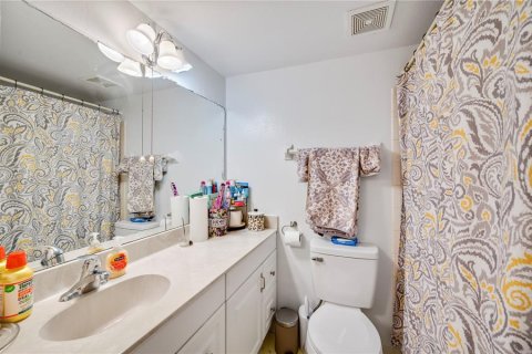 Copropriété à vendre à Tampa, Floride: 2 chambres, 94.76 m2 № 1312754 - photo 20