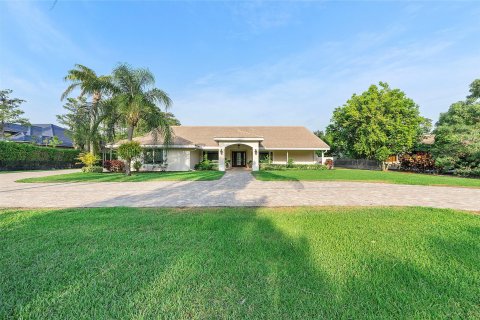 Villa ou maison à vendre à Parkland, Floride: 6 chambres, 396.88 m2 № 1189551 - photo 6